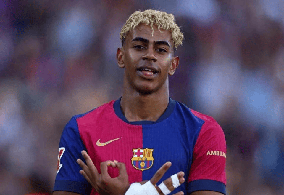 巴萨皇马平均年龄大幅降低，西甲换玩法了